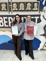 18 ноября 2025 г.  в преддверии Дня преподавателя высшей школы и в связи с 45-летием  Профсоюзной организации ВолГУ сотрудников ИЕН наградили почетными грамотами