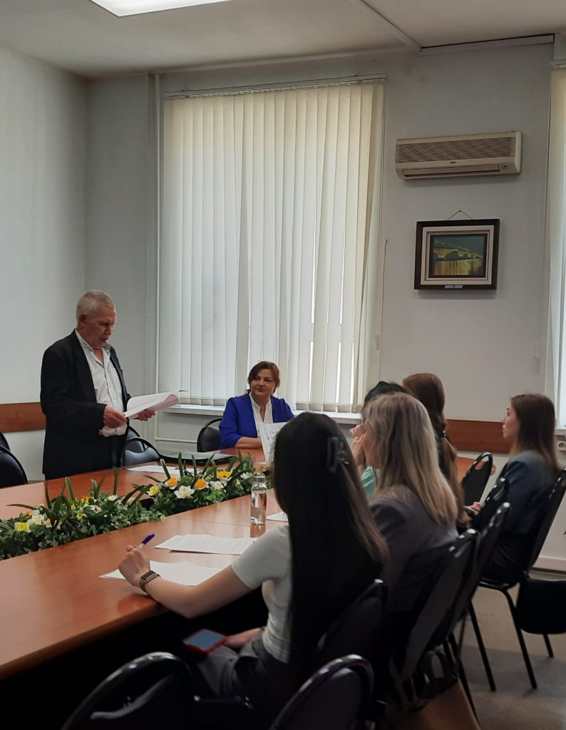 Преподаватели университета используют в образовании навыки киноиндустрии 