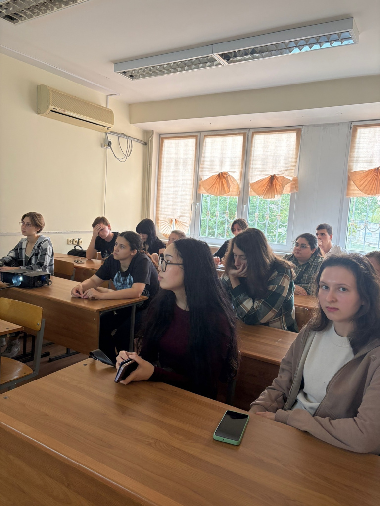 Венецианский 2 Венецианский 2
