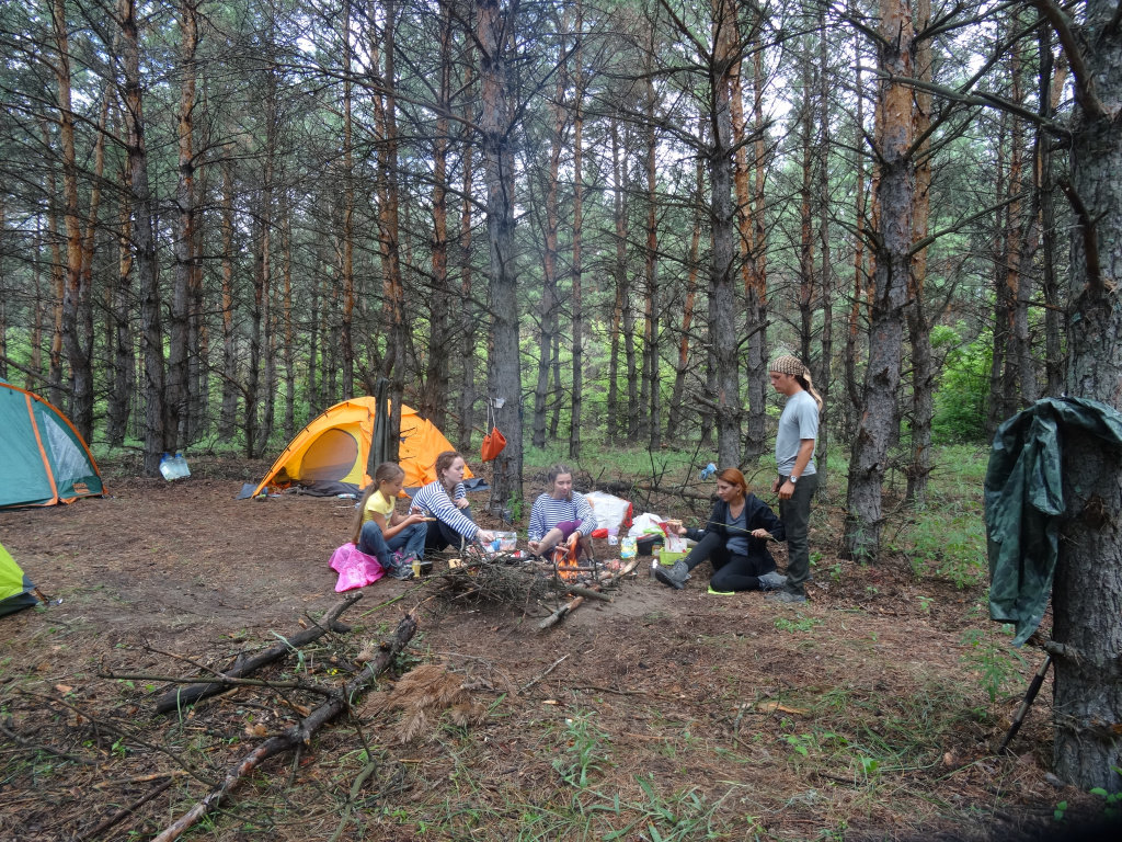 Урюпинский район - палаточный лагерь.JPG