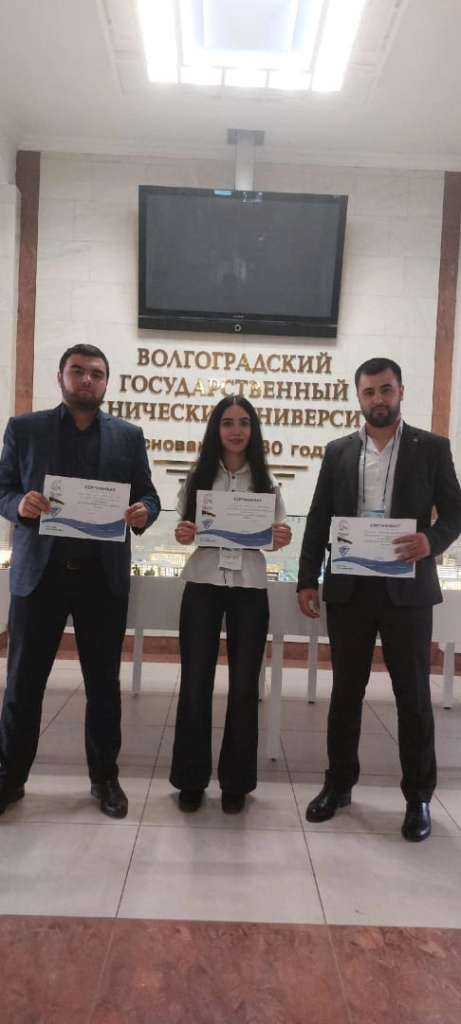 Иностранные студенты представили ВолГУ на Фестивале русской речи «Берега»