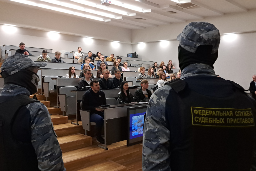  В ВолГУ прошло третье занятие проекта «Школа кадрового резерва органов принудительного исполнения РФ» 