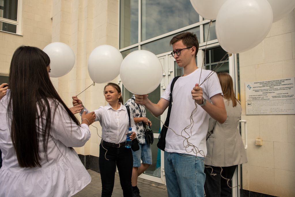 В ВолГУ прошла акция ко Дню солидарности в борьбе с терроризмом