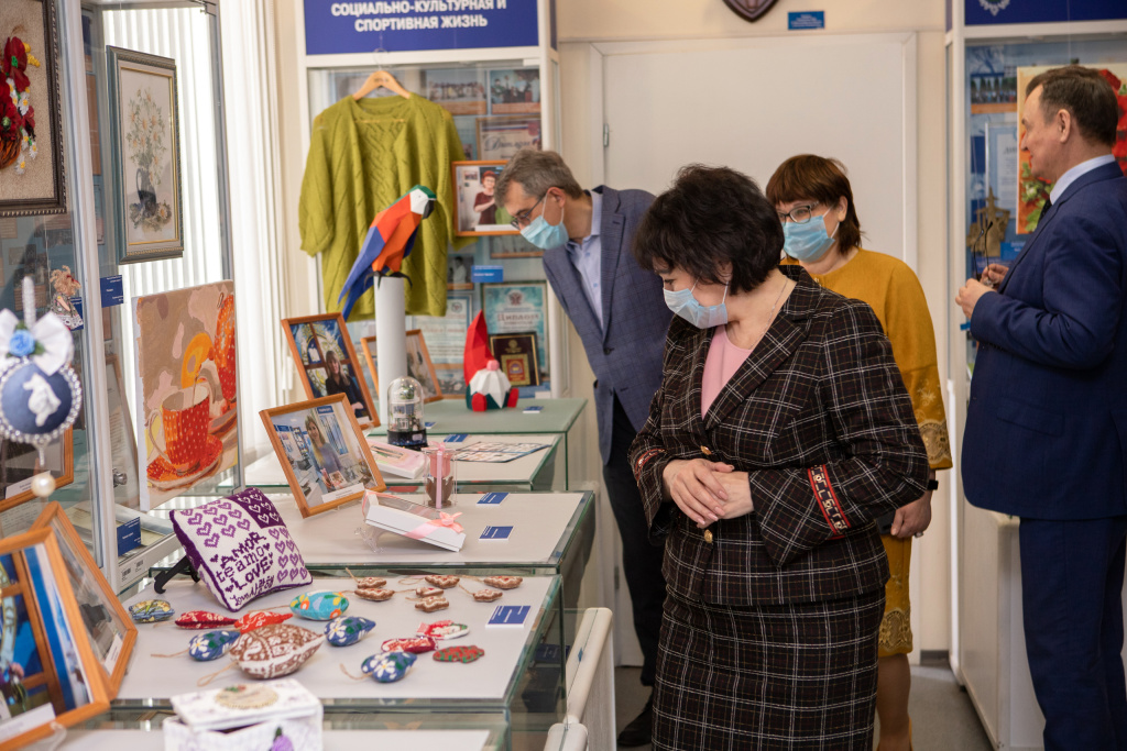 'Women's World' spring exhibition has opened at VolSU_02.jpg