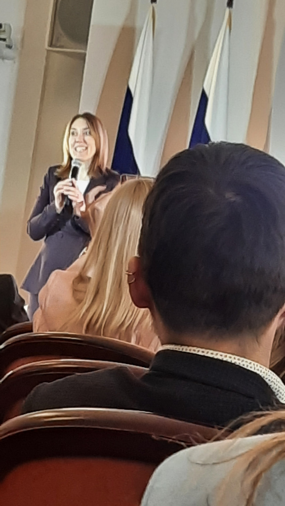 Победителей Всероссийского конкурса "Золотые Имена Высшей Школы" наградили в День преподавателя высшей школы