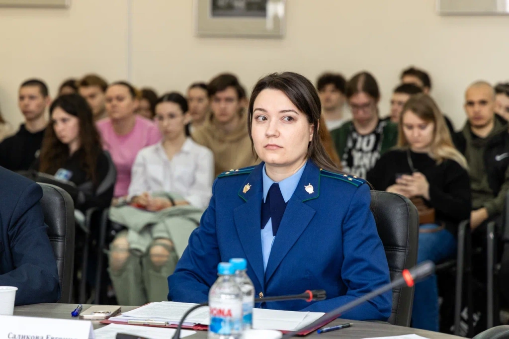 В ВолГУ прошёл круглый стол в рамках научно-просветительского форума по противодействию экстремизму и терроризму в информационной среде