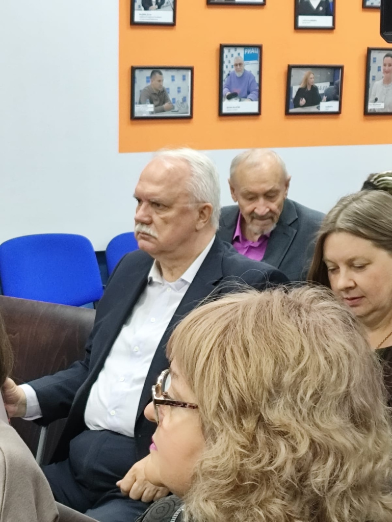 10-ЛЕТИЕ ЦЕНТРА ПО ИЗУЧЕНИЮ СТАЛИНГРАДСКОЙ БИТВЫ 10-ЛЕТИЕ ЦЕНТРА ПО ИЗУЧЕНИЮ СТАЛИНГРАДСКОЙ БИТВЫ