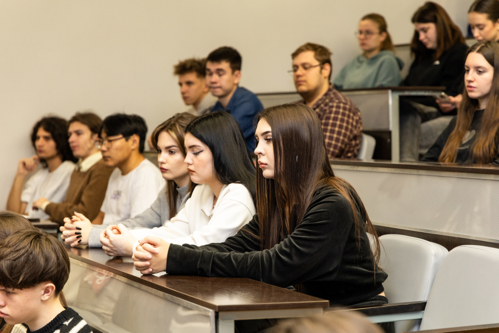 В ВолГУ говорят о роли Александра Невского в истории Руси